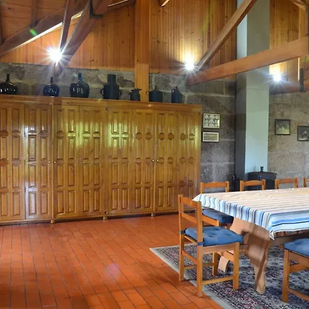 Nyaraló Casal Do Outeiro By Lovelystay Marco de Canavezes